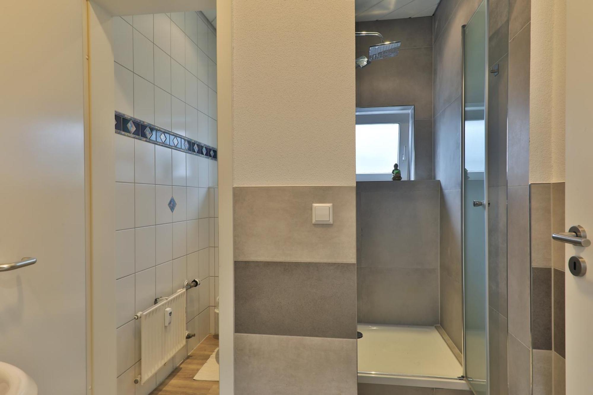Moderne Ferienwohnungen - Service Wie Im Hotel Goppingen Bagian luar foto
