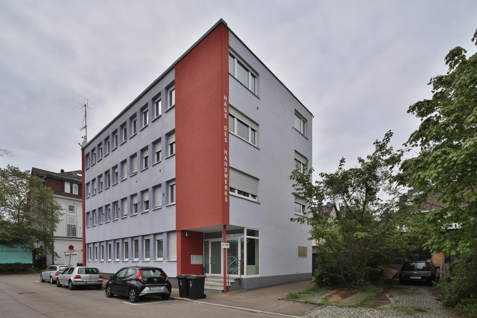 Moderne Ferienwohnungen - Service Wie Im Hotel Goppingen Bagian luar foto